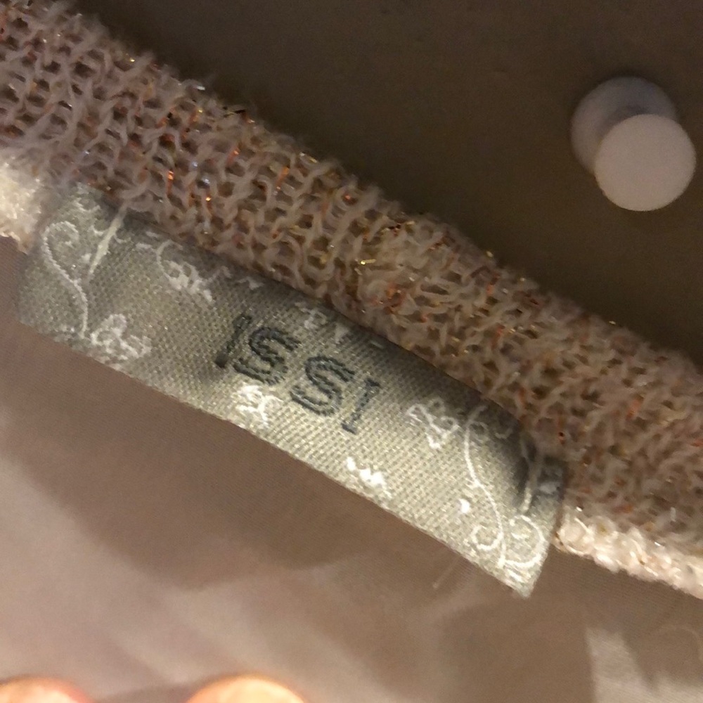 Sweater - Picture 2 of 3